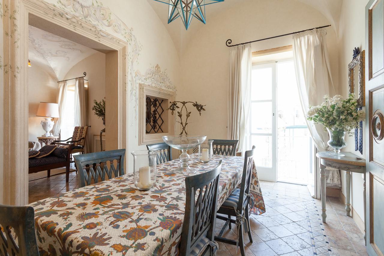 Apartment Casa Raiola By Caprirooms